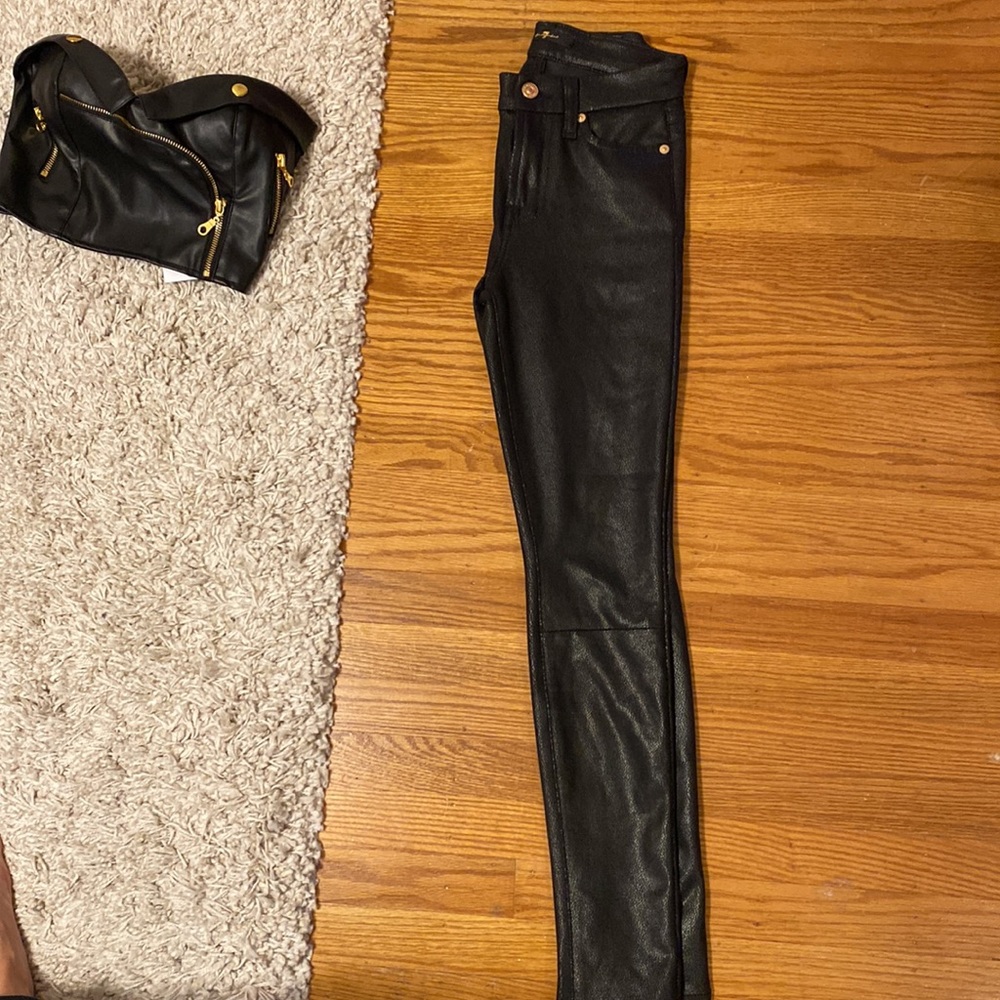 Coated black pants - Picture 7 of 7